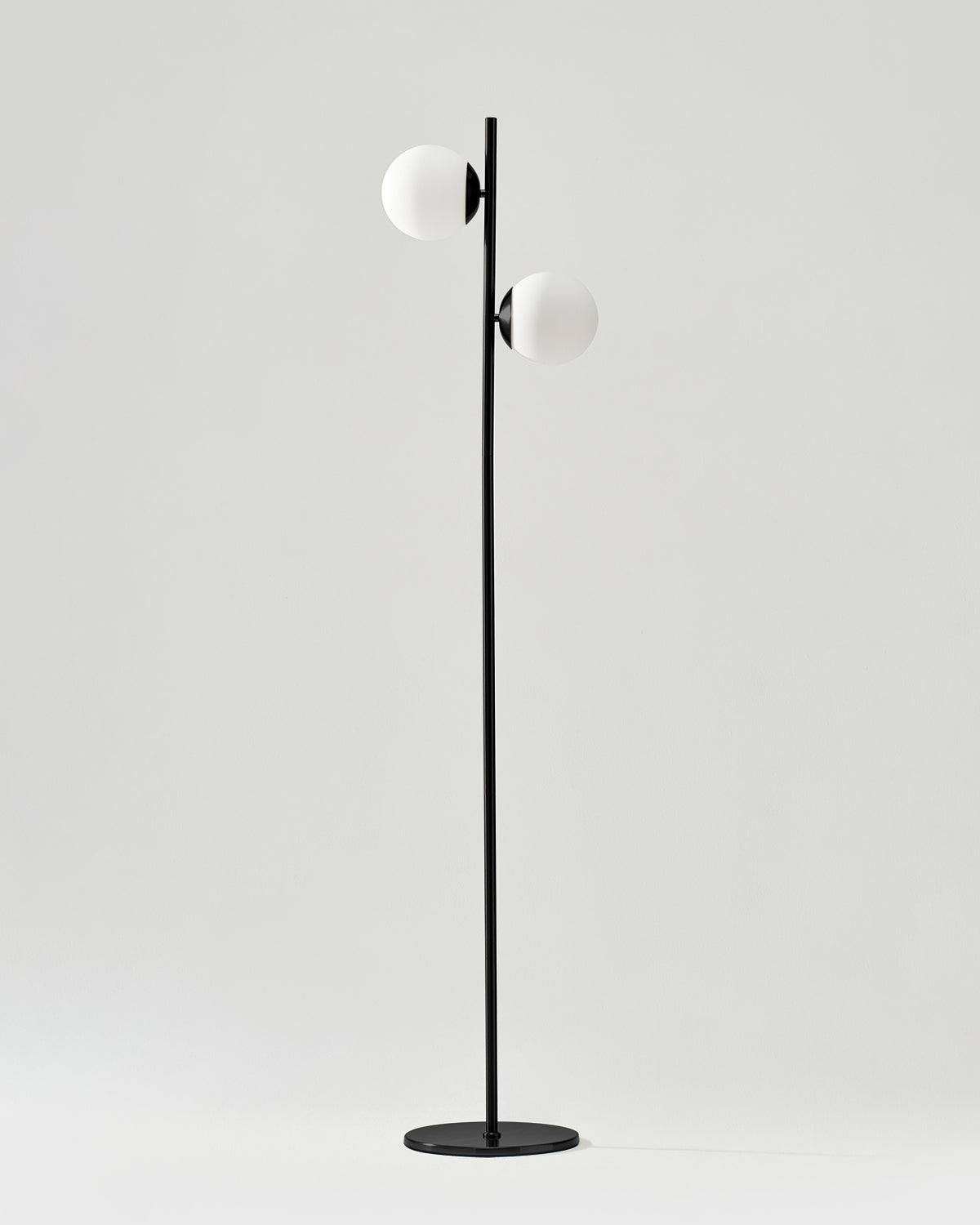 Vloerlamp Met 2 Glazen Bollen LED 165cm Modern Zwart | Sansoti
