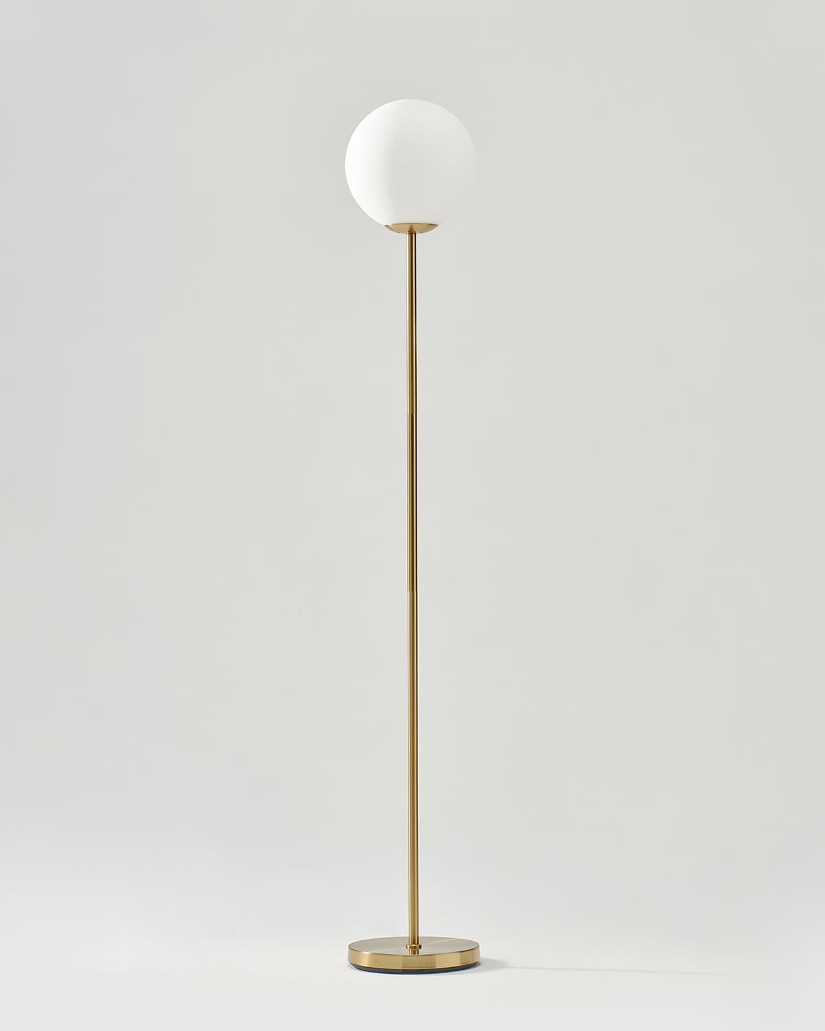 Vloerlamp Messing Met Glazen Bol 165cm Modern Minimalistisch LED | Sansoti