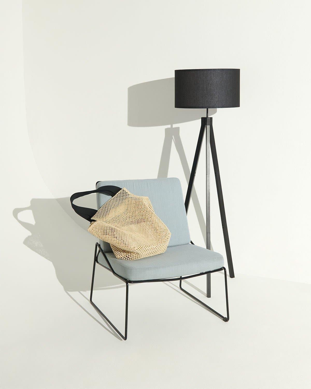Vloerlamp Tripod Houten Driepoot 152cm Met Stoffen Kap LED | Sansoti