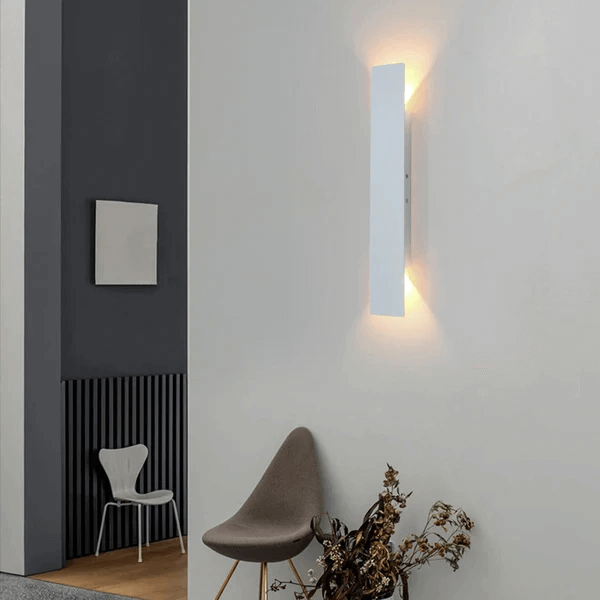 Modern Aluminum Outdoor Wall Light – IP65 Weatherproof LED Fixture for Home Exterior, Patio & Entryway | Thomler
