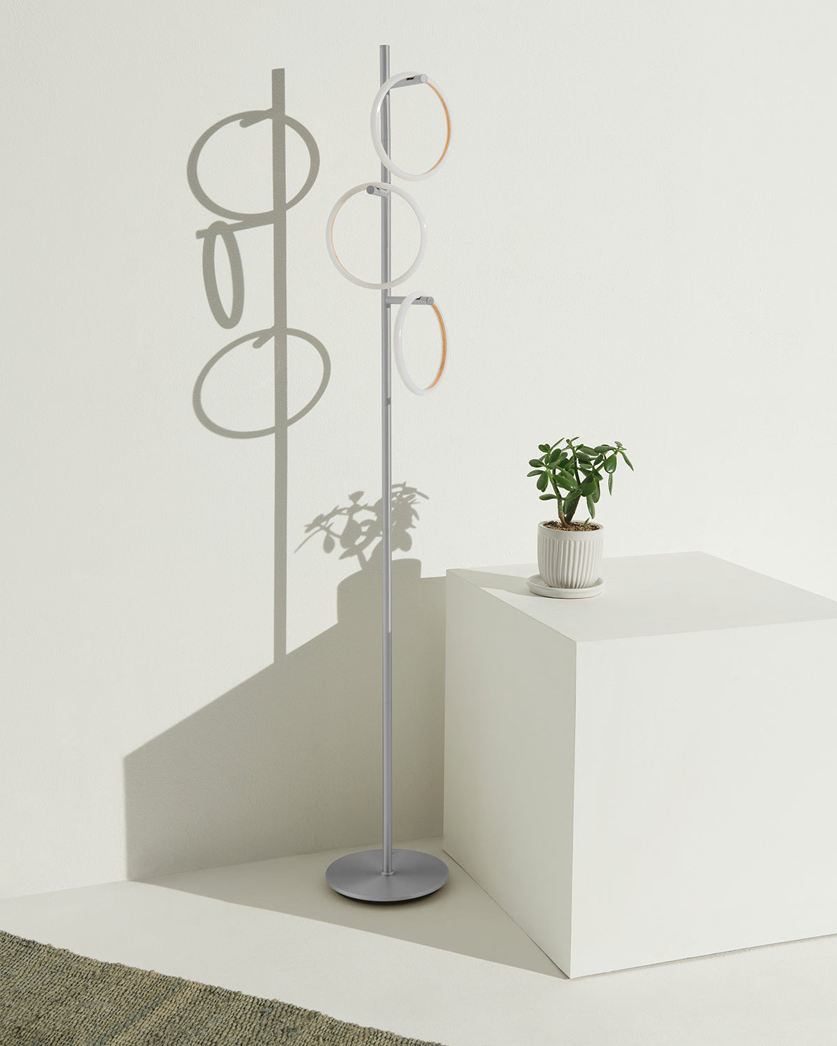 Vloerlamp Ring LED Dimbaar Goud Metaal 3 Lichtkringen Modern | Sansoti