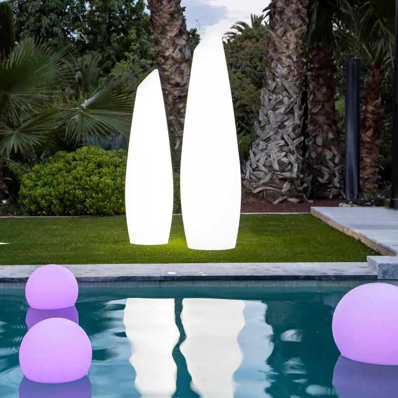 Color-Changing LED Sphere Lamp – 16 Hues, Solar/USB Rechargeable, Indoor/Outdoor Mood Lighting with Remote Control | Thomler