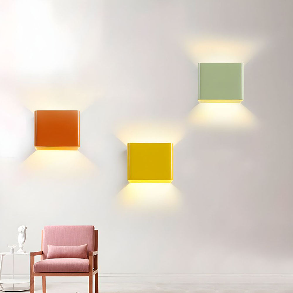 Wall Lamp Aluminium LED Up Down Indoor Hallway Bedroom Accent Lighting Modern Minimalist Sconce Black White | Thomler