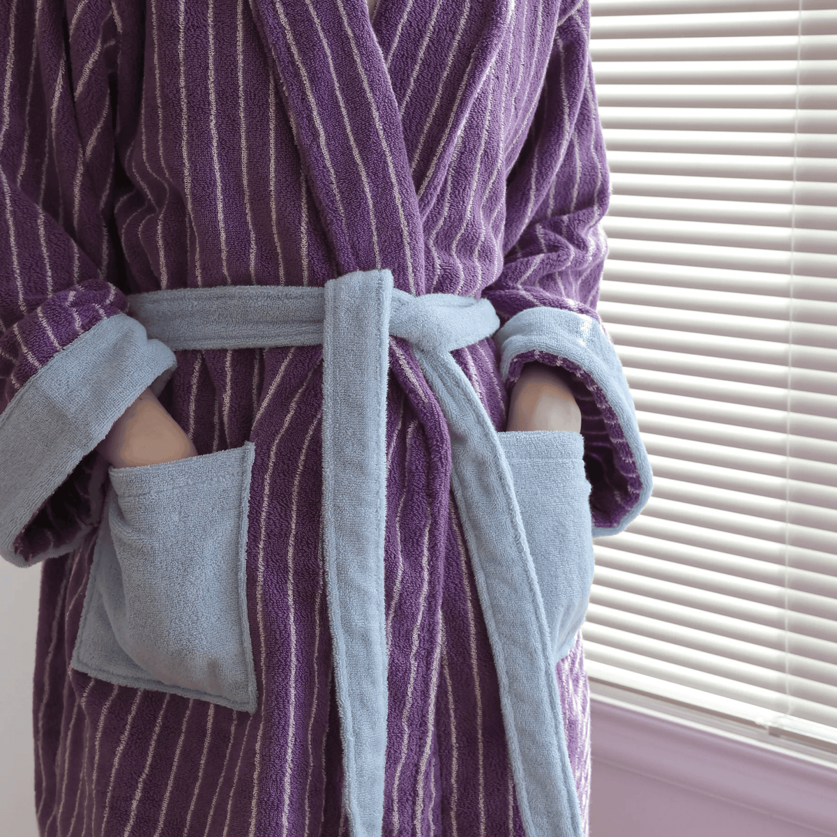 Organic Cotton Striped Terry Robe for Women – Soft Jacquard Loungewear Bathrobe with Coordinated Two-Tone Colors for Everyday Comfort | Thomler