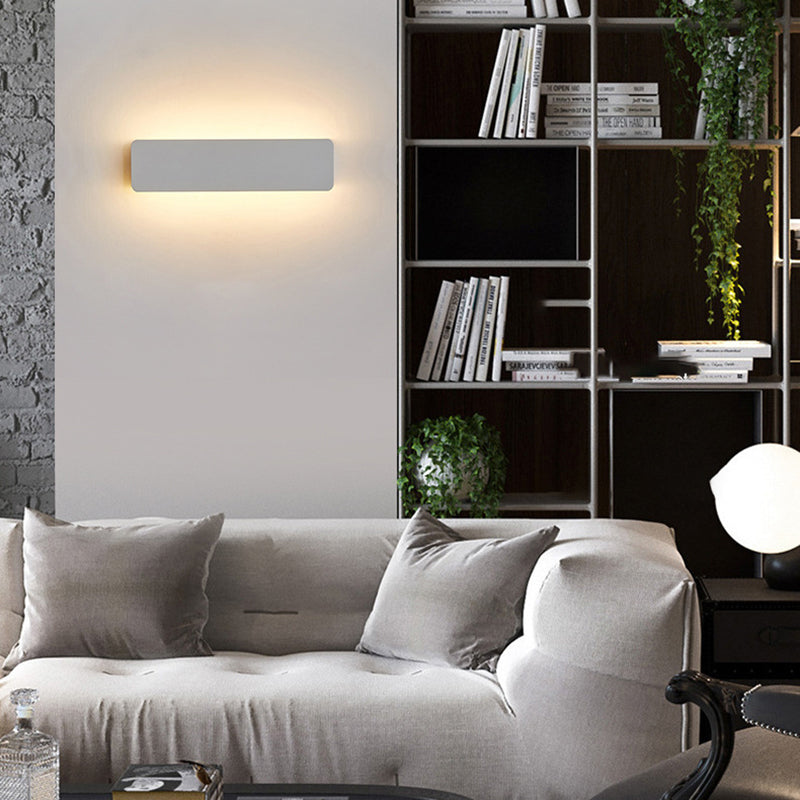 Adjustable Metal LED Wall Light with Pivoting Head for Living Room & Hallway Lighting | Thomler