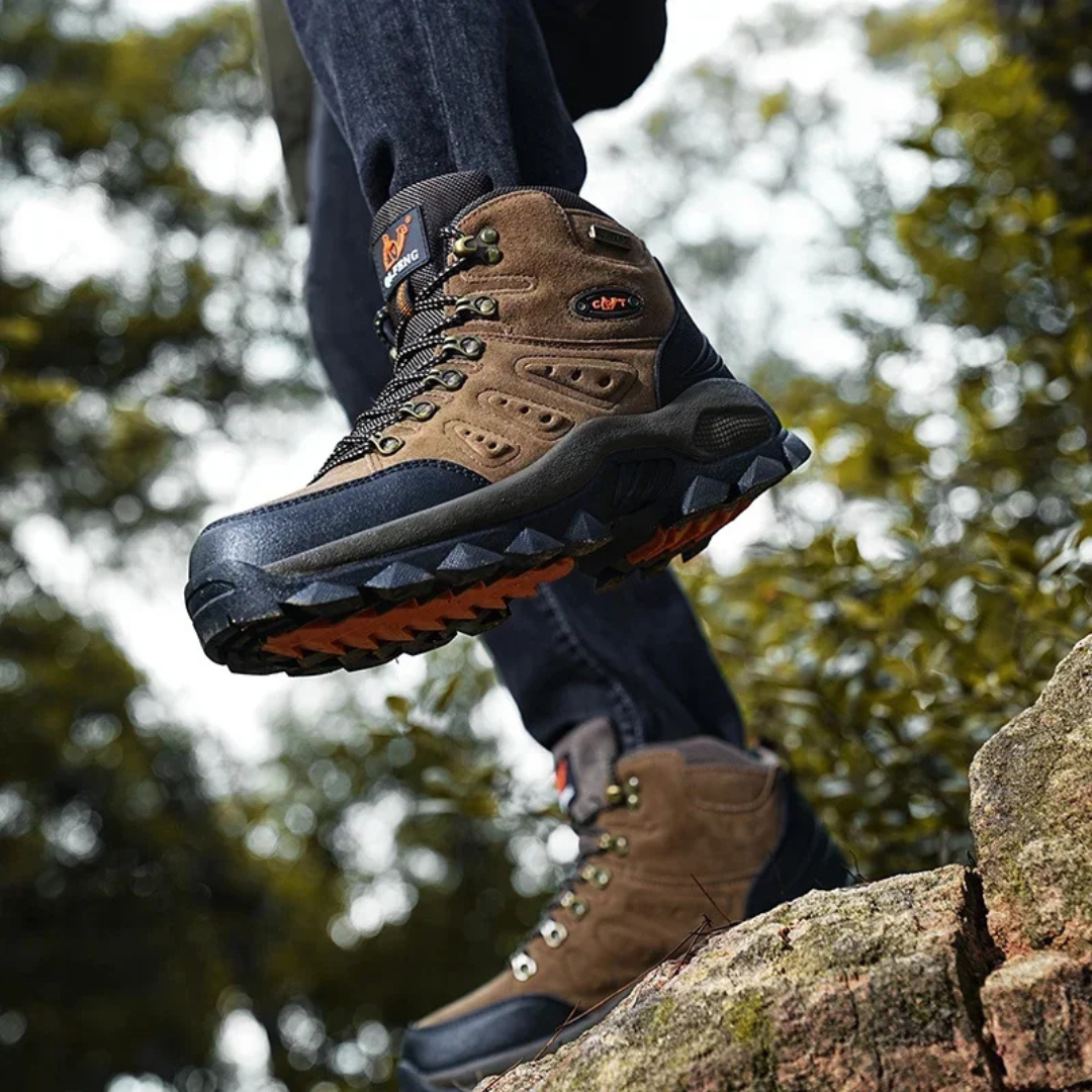 Waterproof Hiking Shoes with Orthopedic Support & Non-Slip Sole for Men & Women | Thomler