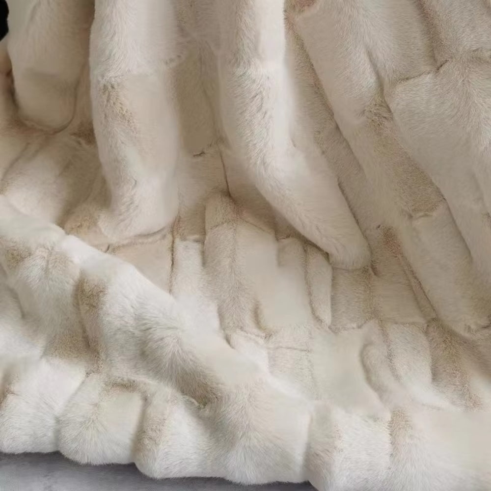 Plush Double-Layer Faux Mink Throw Blanket – Premium Microfiber for Beds & Couches, Machine Washable, Ultra Cozy All-Season Comfort for | Thomler