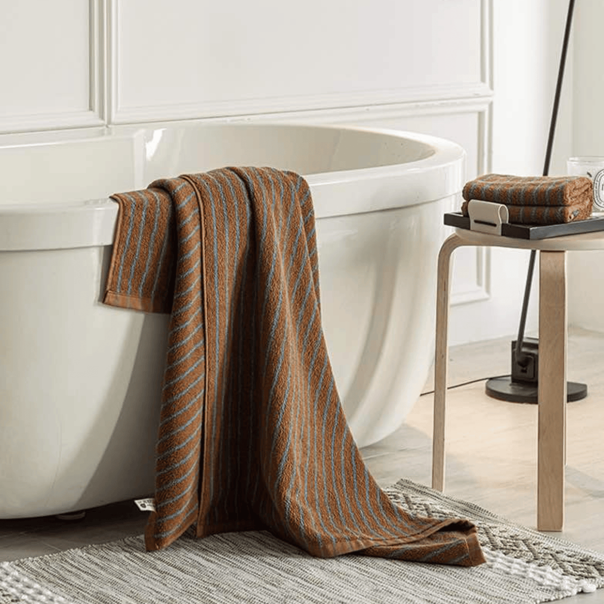 Vintage Stripe Bath & Face Towels – 100% Pure Cotton, Fast-Drying & Soft for Everyday Use | Thomler