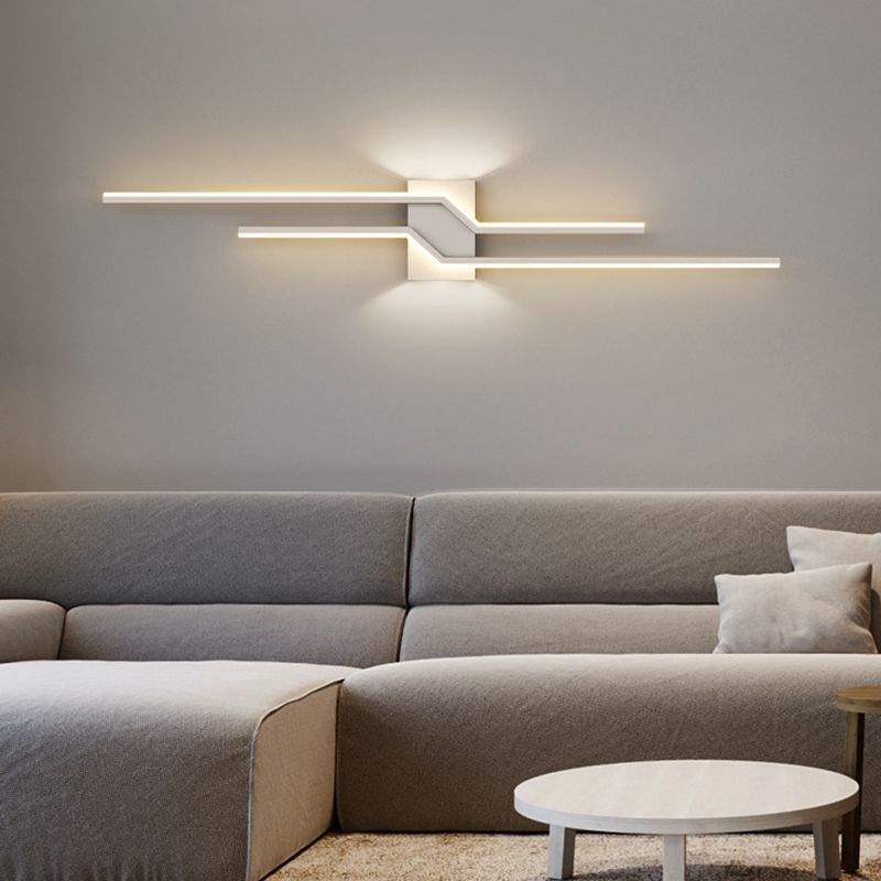 Sleek Linear Metal Wall Light with LED Acrylic Diffuser for Bathroom Bedroom Living Room | Thomler