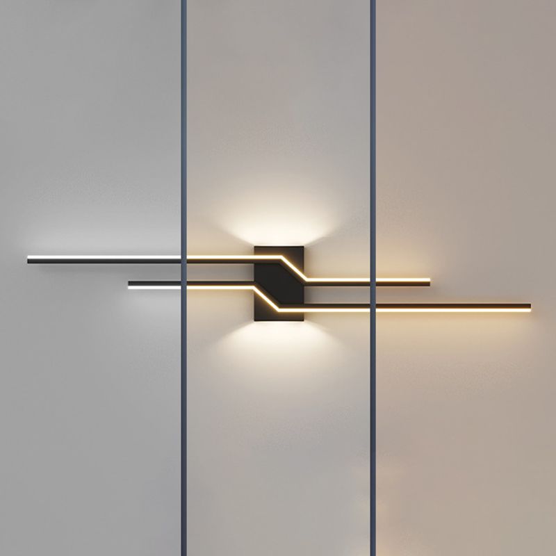 Sleek Linear Metal Wall Light with LED Acrylic Diffuser for Bathroom Bedroom Living Room | Thomler