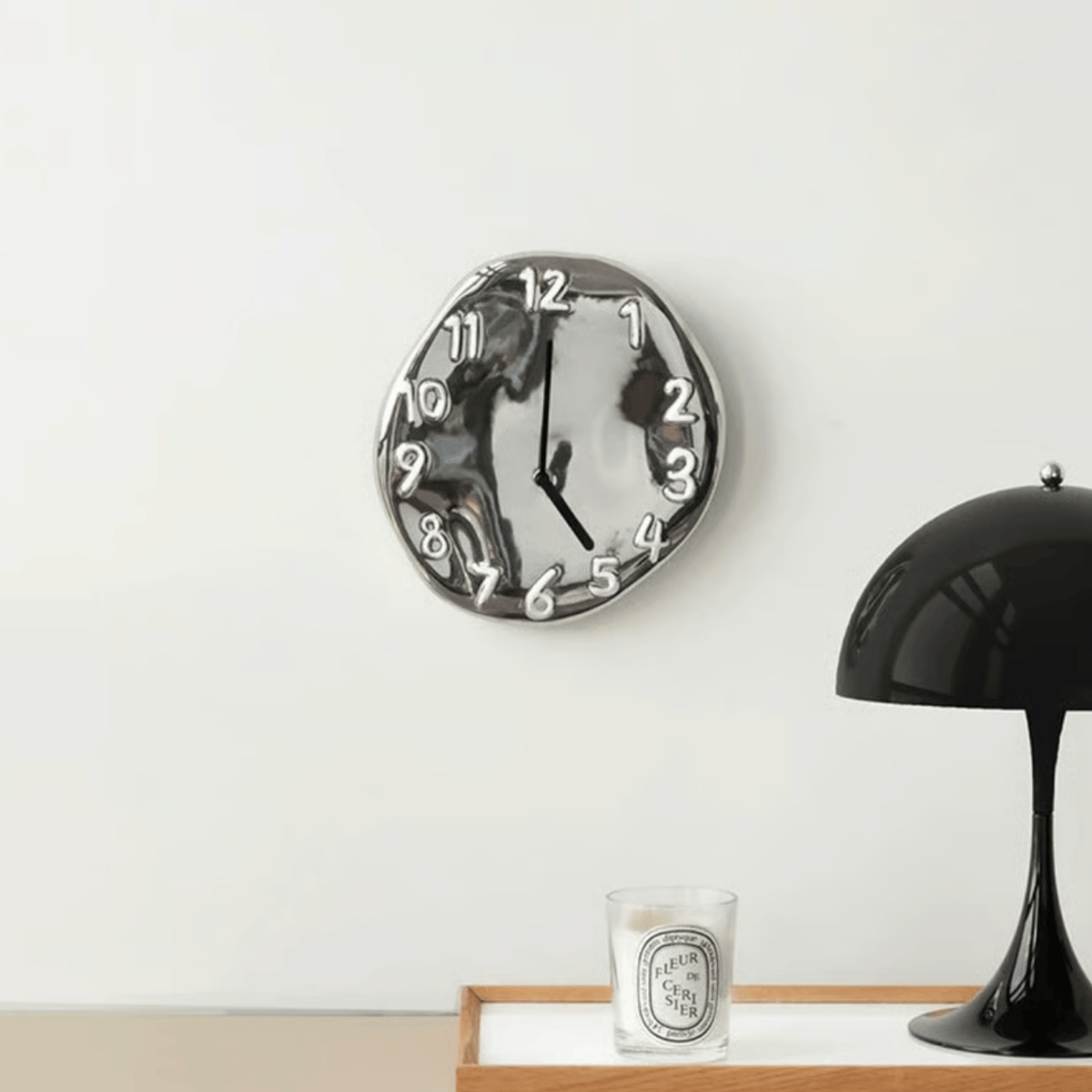 Glossy Ceramic Circle Clock with Silent Movement for Modern Interiors | Thomler