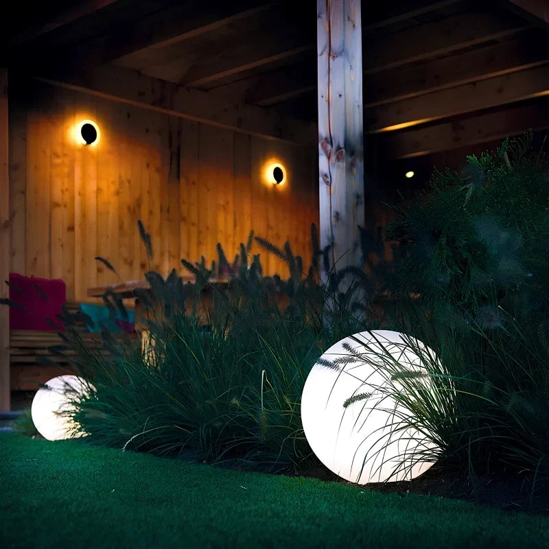 Color-Changing LED Sphere Lamp – 16 Hues, Solar/USB Rechargeable, Indoor/Outdoor Mood Lighting with Remote Control | Thomler
