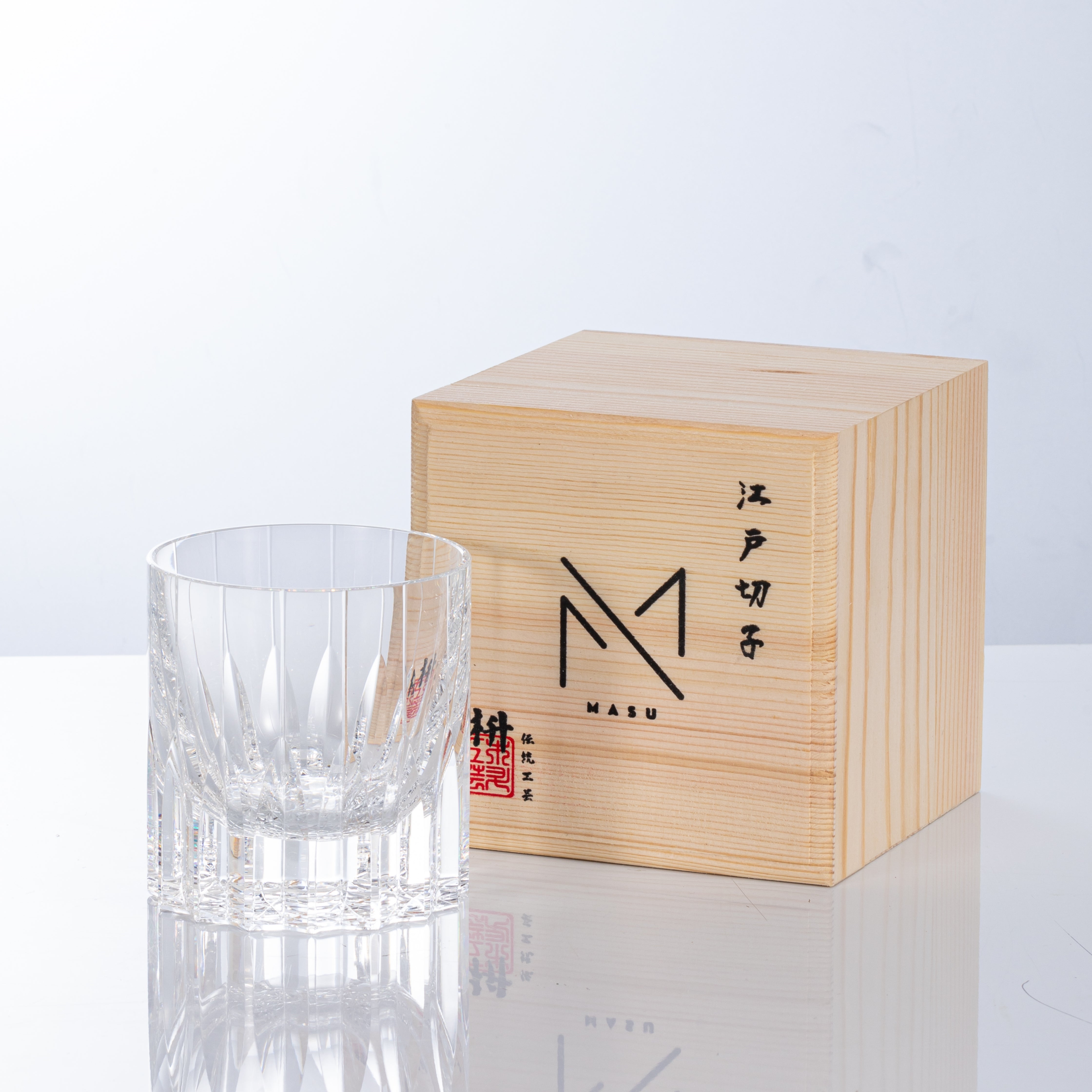 Hand-Cut Crystal Whisky Tumbler with Diamond Facets in Presentation Box for Bourbon, Scotch & Cocktails | Thomler