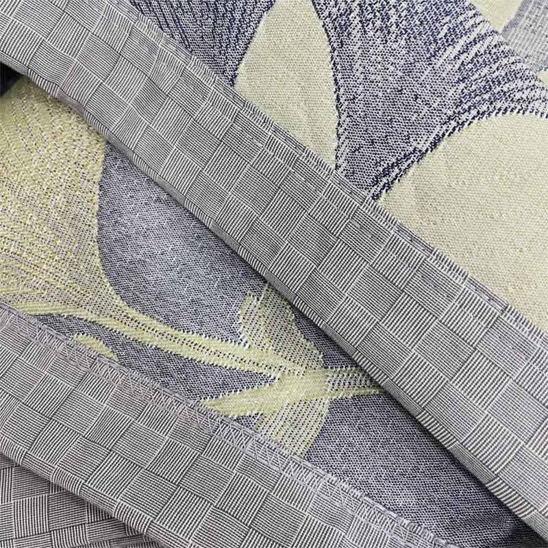 Reversible Cotton Gauze Quilt with Ginkgo Leaf Pattern – Lightweight Jacquard Bedspread for Summer & Air Conditioning – Eco-Friendly | Thomler