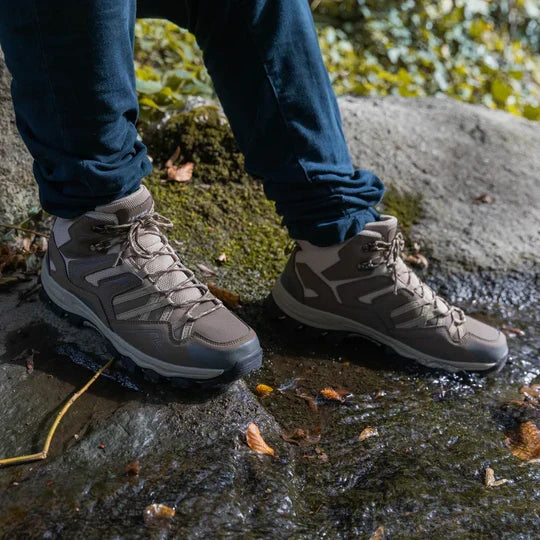 Cushioned High-Top Hiking Boots with Ankle Support for Men & Women – Waterproof Trail Shoes for Outdoor Adventures & Travel | Thomler