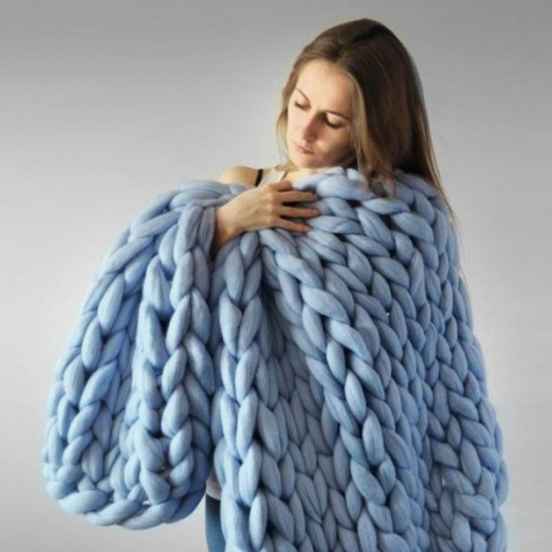 Chunky Knit Wearable Throw Blanket for Women – Cozy Oversized Shawl Wrap with Sleeves – Soft Cable Knit Design for Couch, Outdoor Evening | Thomler