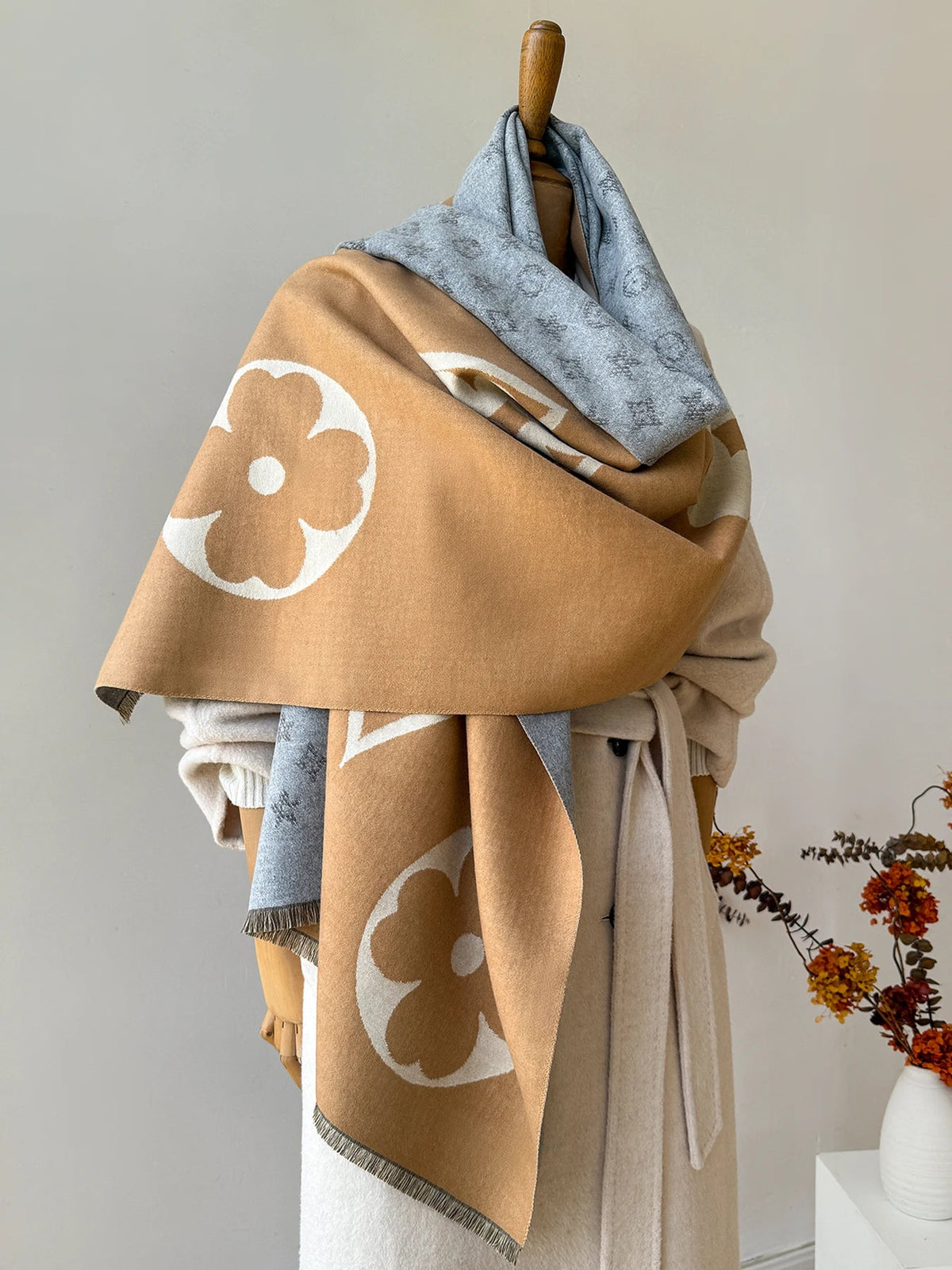Oversized Geometric Jacquard Wrap Scarf for Cold Weather – Soft Polyester Neck Cover & Shawl for Women | Thomler