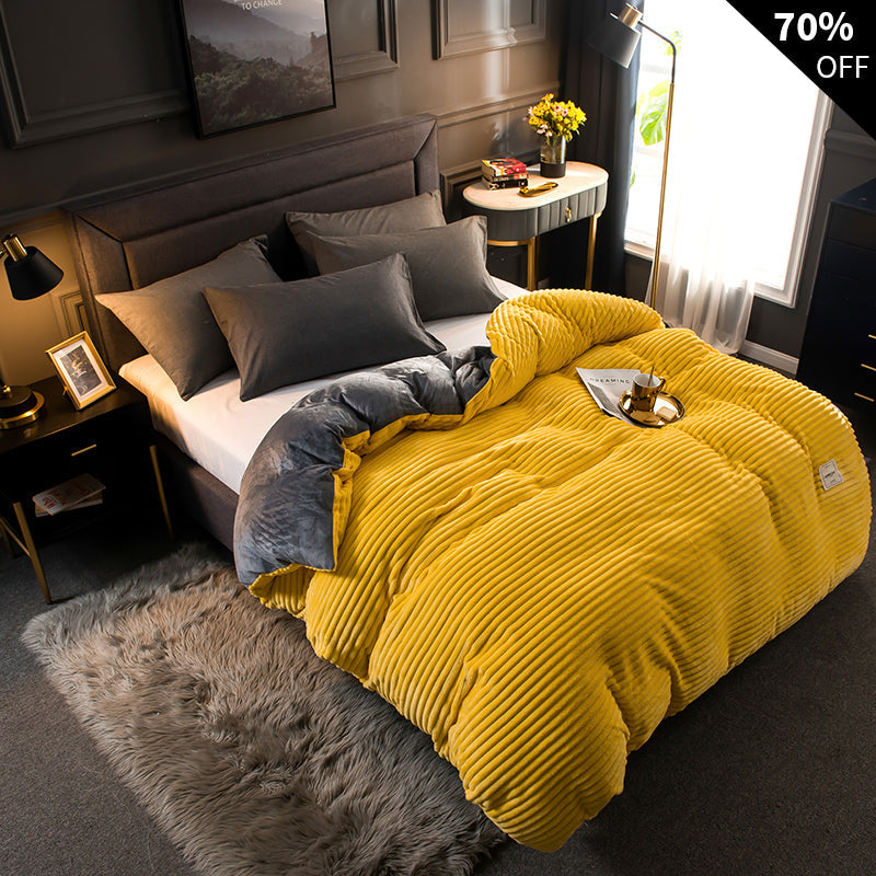 Reversible Fleece Comforter Set with Matching Pillowcase | Ultra-Soft Double-Layer Bedding for Cold Nights | Cozy Winter Duvet | Thomler
