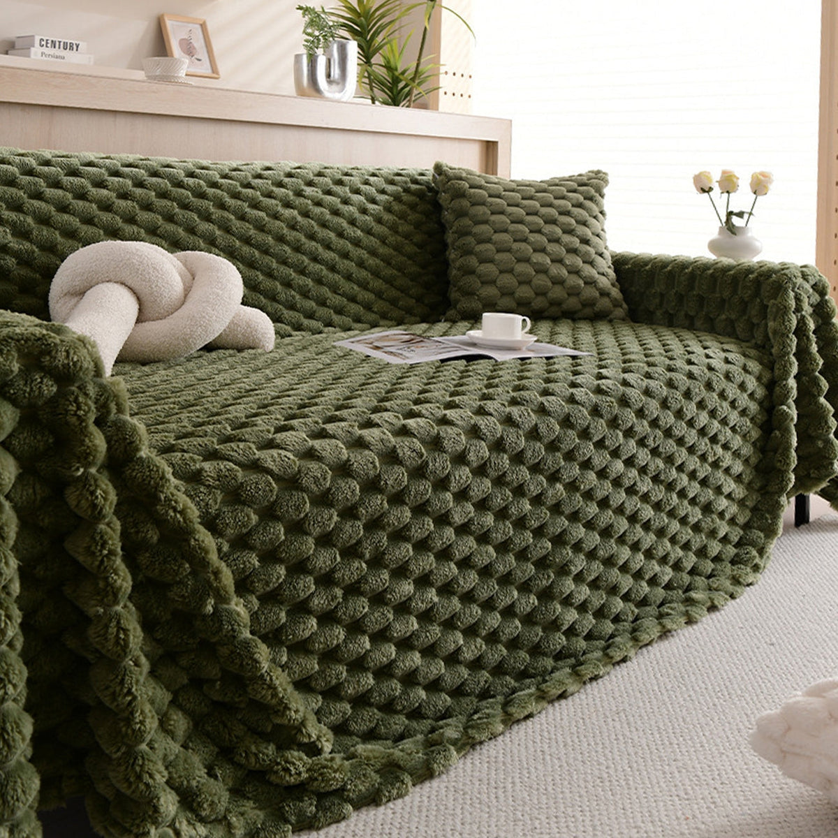 Machine-Washable Furniture Throw Blanket for Sofas & Couches – Pet Hair & Spill Resistant | Thomler