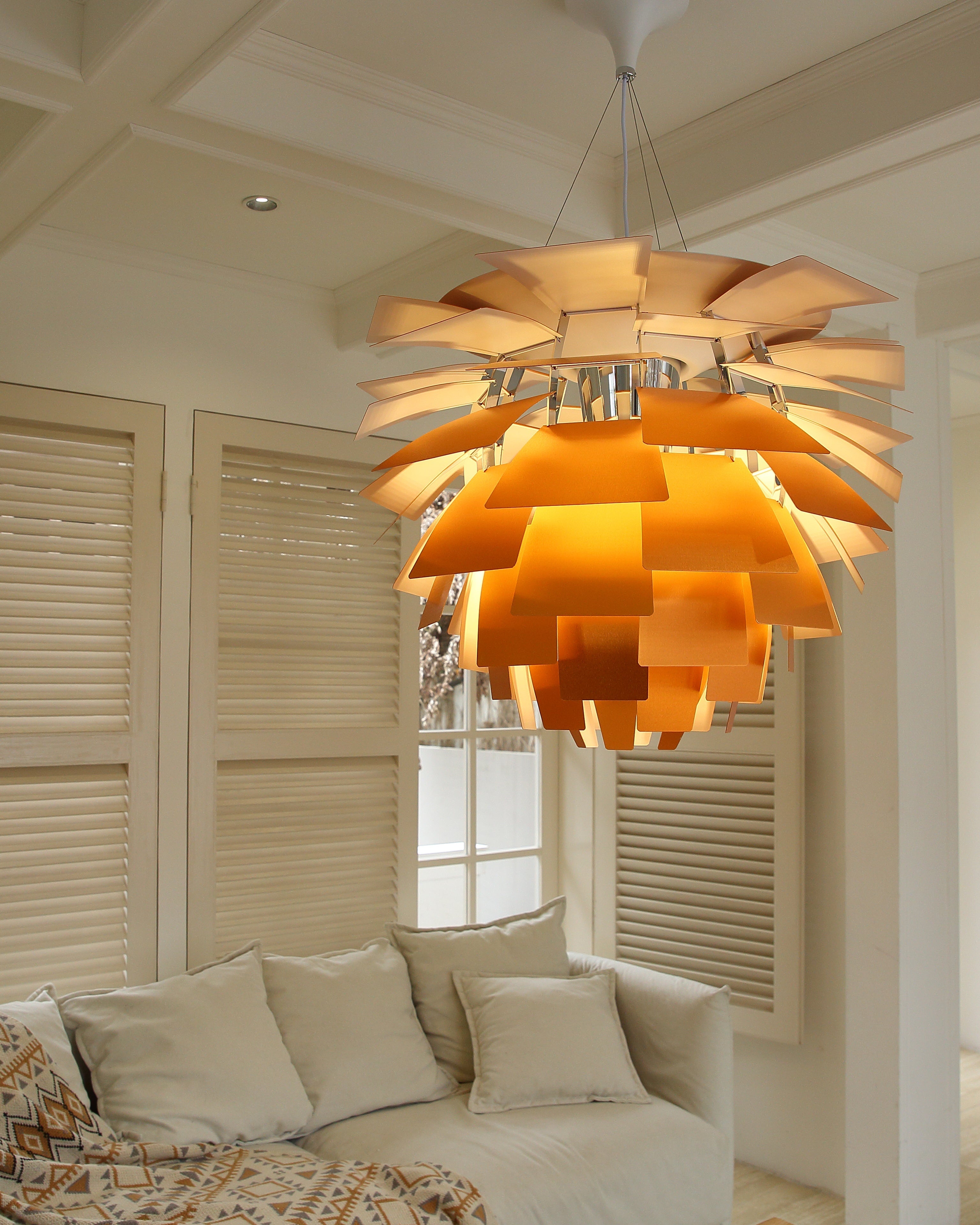 Pendant Light Metal 48.0 cm 18.9" Warm White Dining Room Adjustable Hanging Ceiling Lamp Pinecone Style E27 | Thomler