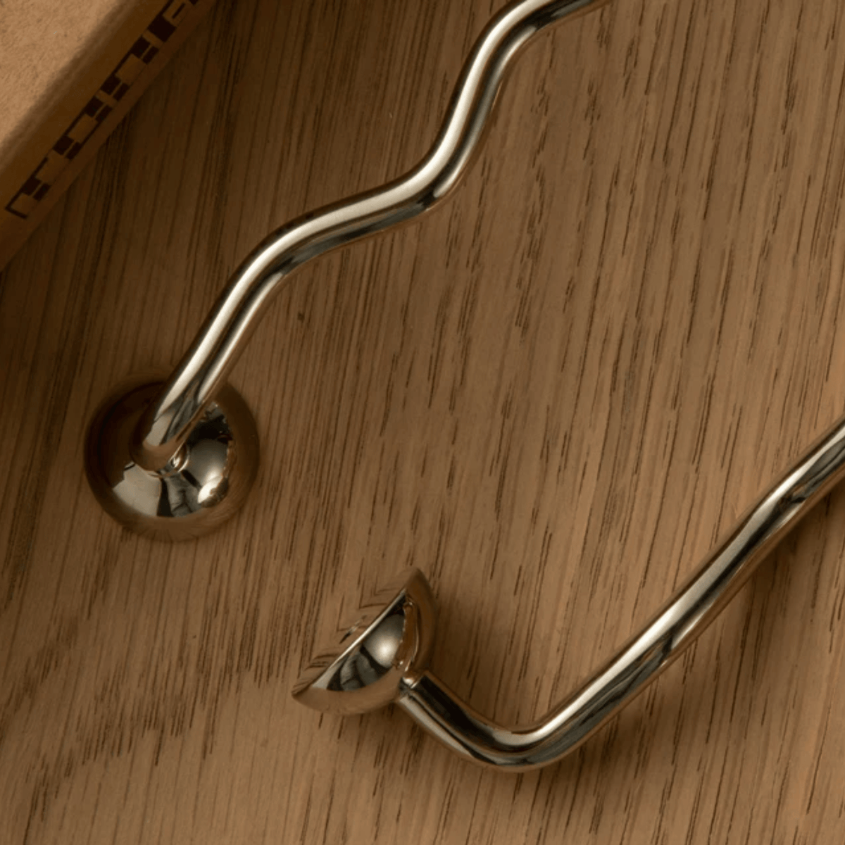 Curved Mushroom Cabinet Pull in Solid Brass – 3 Lengths, Single or 6-Pack | Thomler