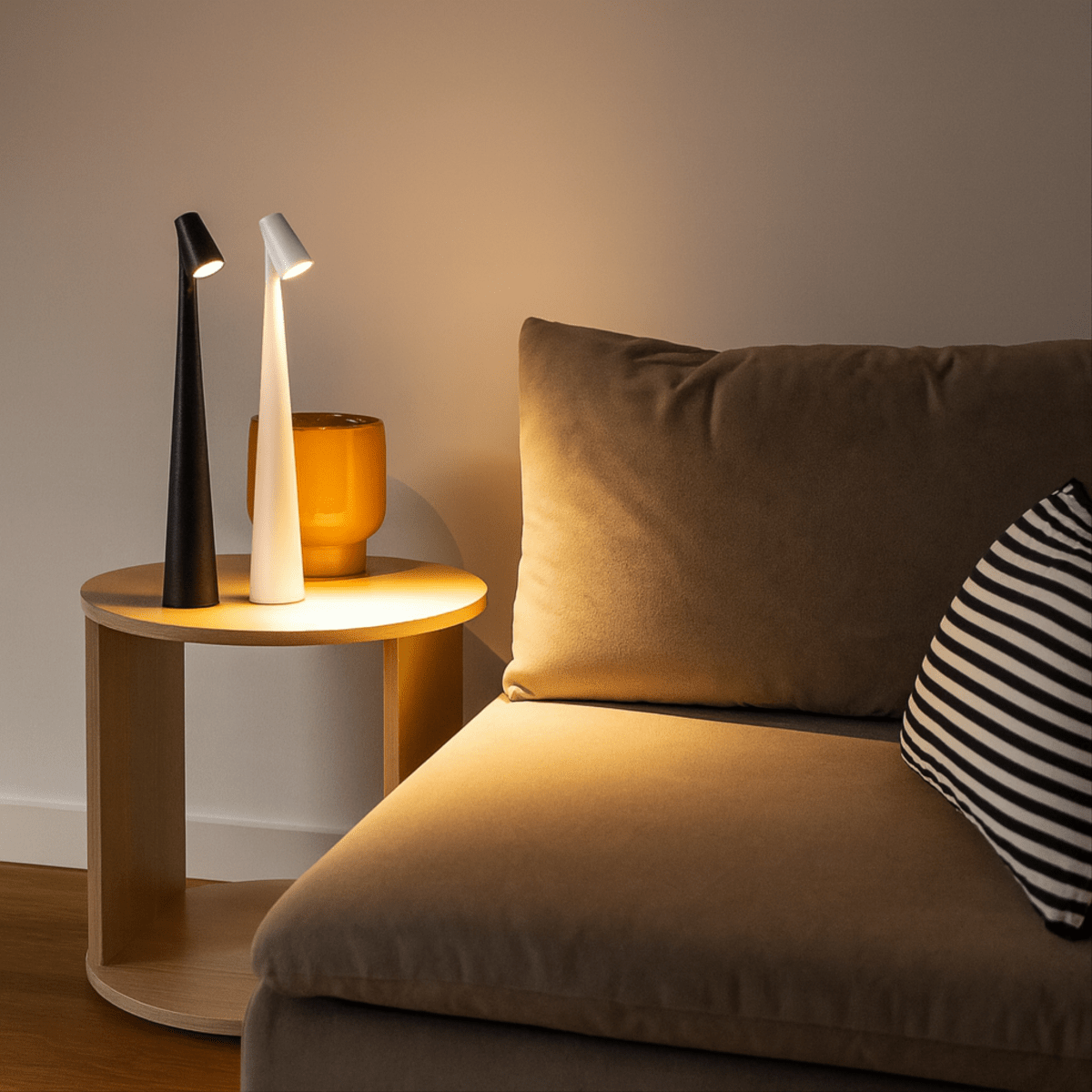Table Lamp Metal 5.5 in x 17.7 in Cordless Warm White Light Indoor Outdoor Decorative Ambient Lighting | Thomler