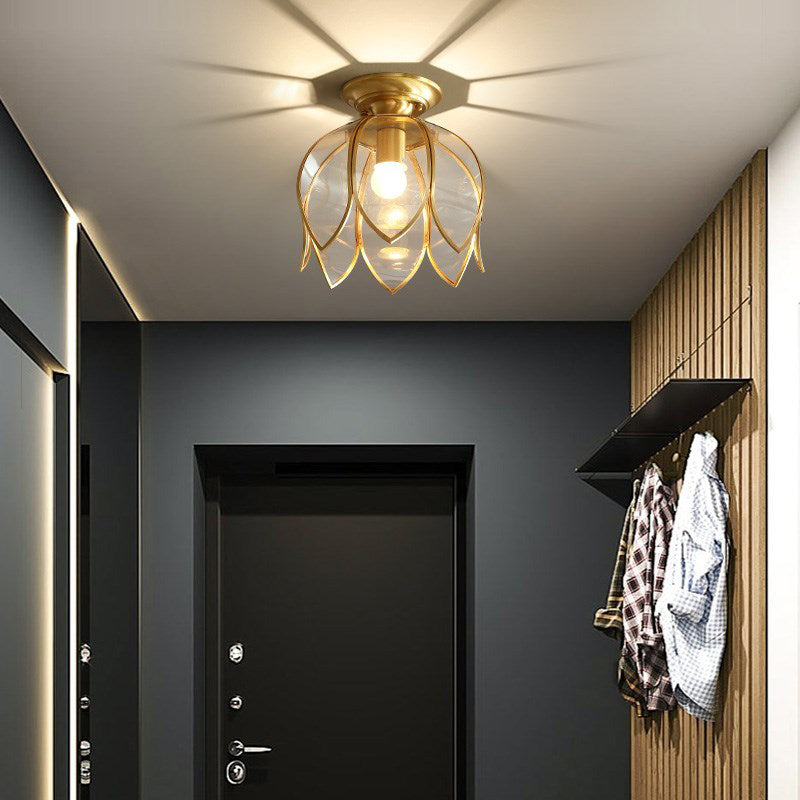 Flush Mount Ceiling Light with Clear Glass Shade in Antique Brass Finish – Single-Bulb Colonial Style for Hallways, Entryways & Bedrooms | Thomler