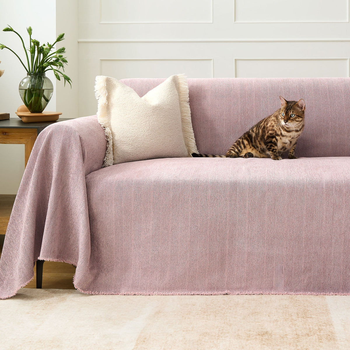 Textured Furniture Throw Blanket for Couches – Scratch-Resistant & Machine Washable | Thomler