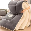 Plush Flannel Winter Comforter with Wool Fill – Extra Warm Quilted Bedding for Cold Nights | Thomler