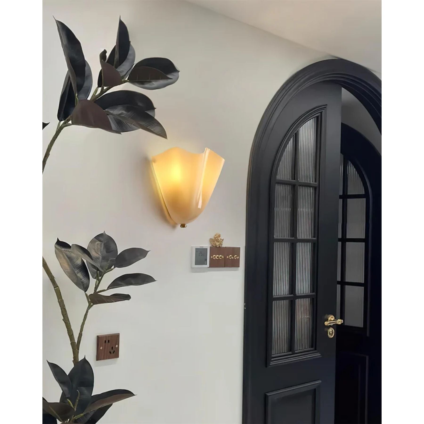 Wall Lamp Glass Folded 2x E27 10W Beige Ambient Bathroom Hallway Living Room Lighting | Thomler