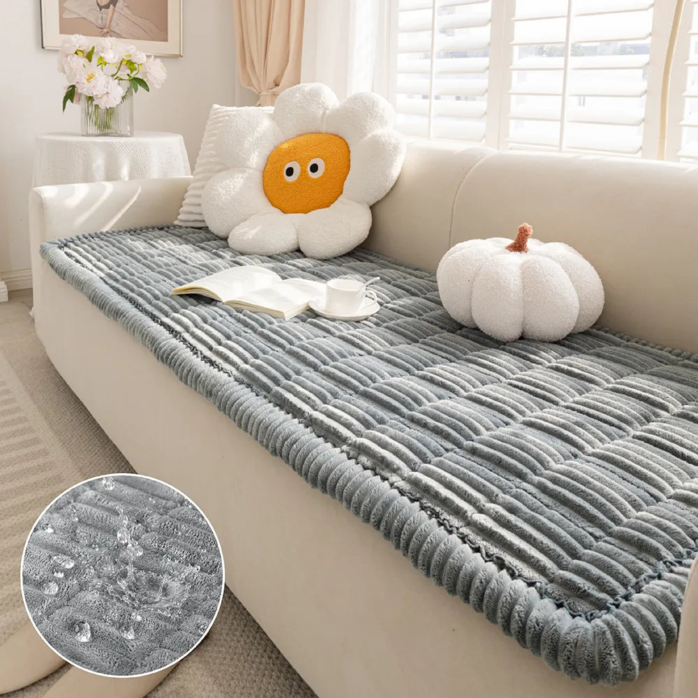 Plush Flannel Furniture Protector for Pets – Non-Slip Waterproof Sofa Throw for Dogs & Cats – Machine Washable Couch Shield | Thomler