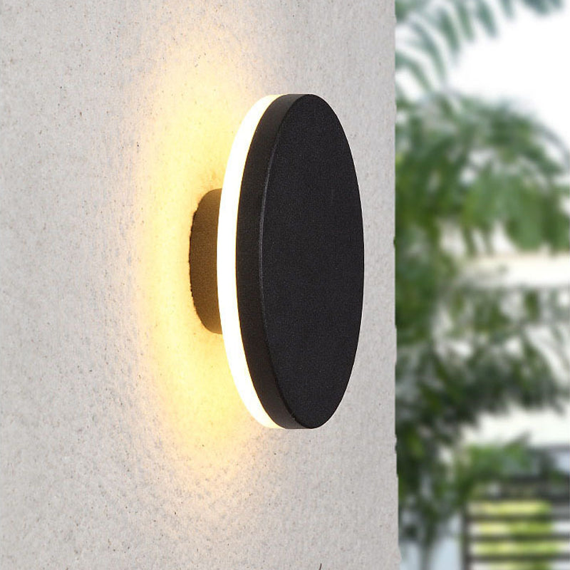 Geometric Metal LED Outdoor Wall Light for Porch & Patio with Motion Sensor Option – Modern Weatherproof Fixture | Thomler