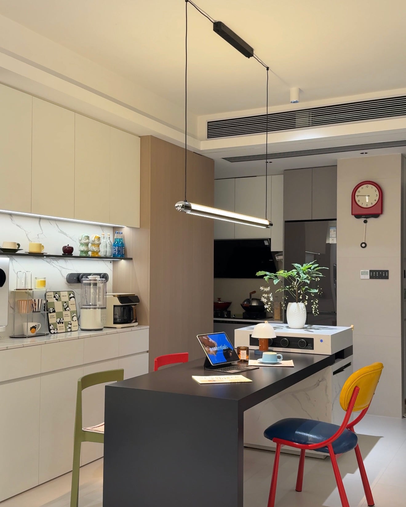 Pendant Light Metal Linear 35 in Adjustable Kitchen Dining Room LED Remote Dimmable Modern Ceiling Fixture | Thomler
