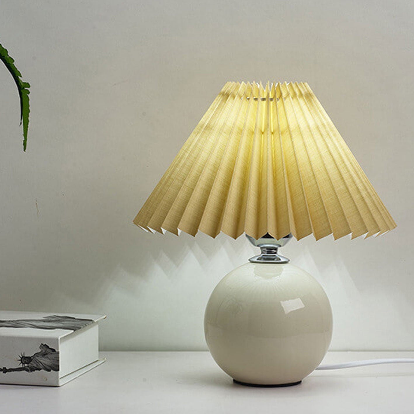 Table Lamp Ceramic 11 in x 9.5 in Modern Bedside Living Room Study LED E26 Fabric Shade | Thomler