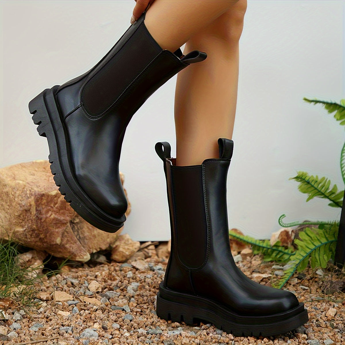 Women's Tall Black Boots with Block Heel – Knee-High Pull-On Riding Boots for Everyday Wear | Thomler