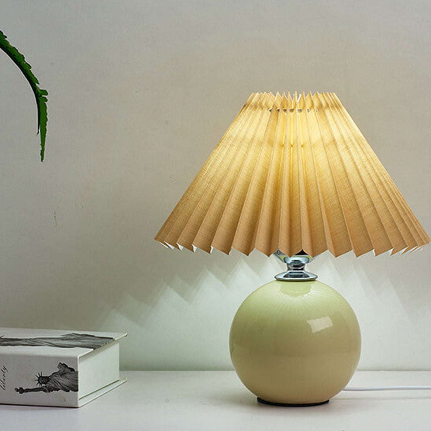 Table Lamp Ceramic 11 in x 9.5 in Modern Bedside Living Room Study LED E26 Fabric Shade | Thomler