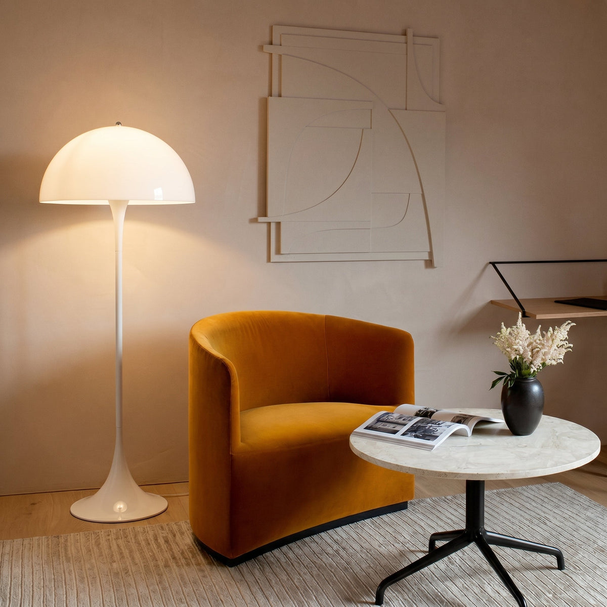 Modern Mushroom Floor Lamp with Warm LED Glow – Sculptural Dome Accent Light for Living Room, Bedroom & Home Decor | Thomler