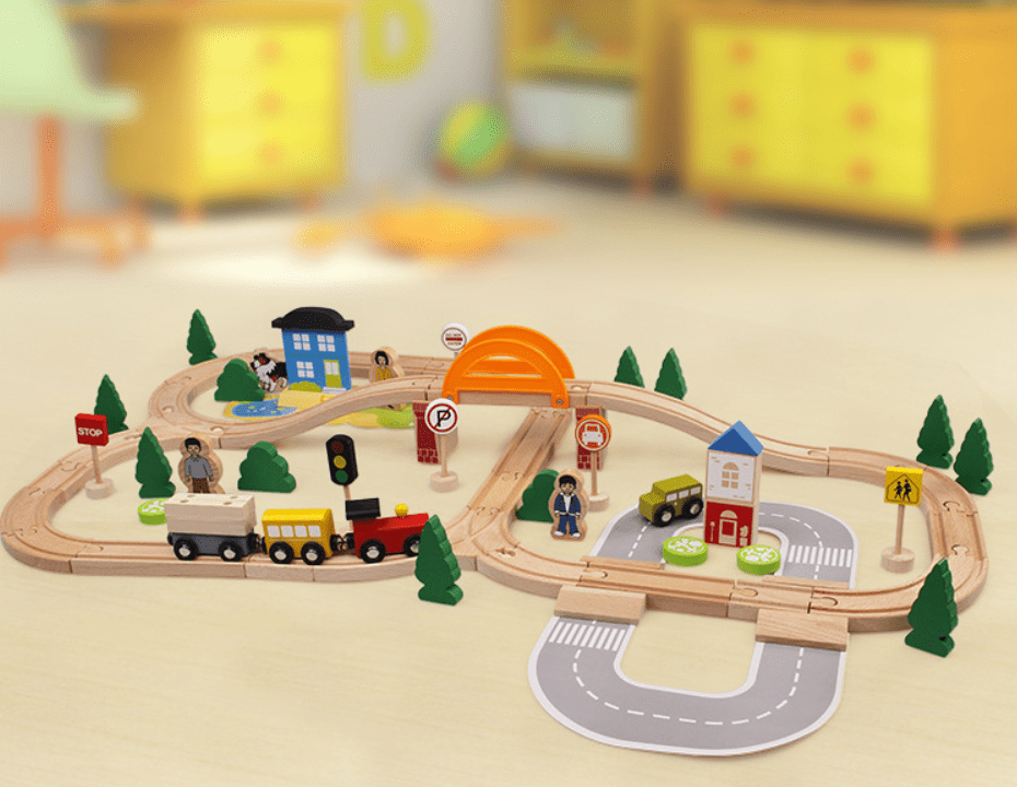 78-Piece Wooden Train Set with Tracks & Town Accessories for Kids | Storage Box Included | Pretend Play Railway Kit for Toddlers Ages 3+ | Thomler