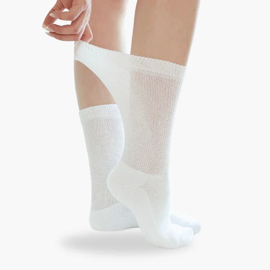 Seamless Diabetic Socks for Neuropathy & Circulation Support – Non-Binding Cushioned Foot Care | Thomler