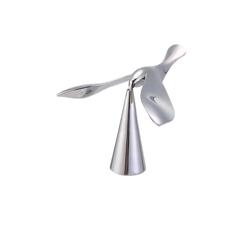 Swallow Bottle Opener with Balancing Stand – Zinc Alloy Mirror-Polish Design for Beer, Soda & Craft Bottles | Bar Decor Sculpture | Thomler