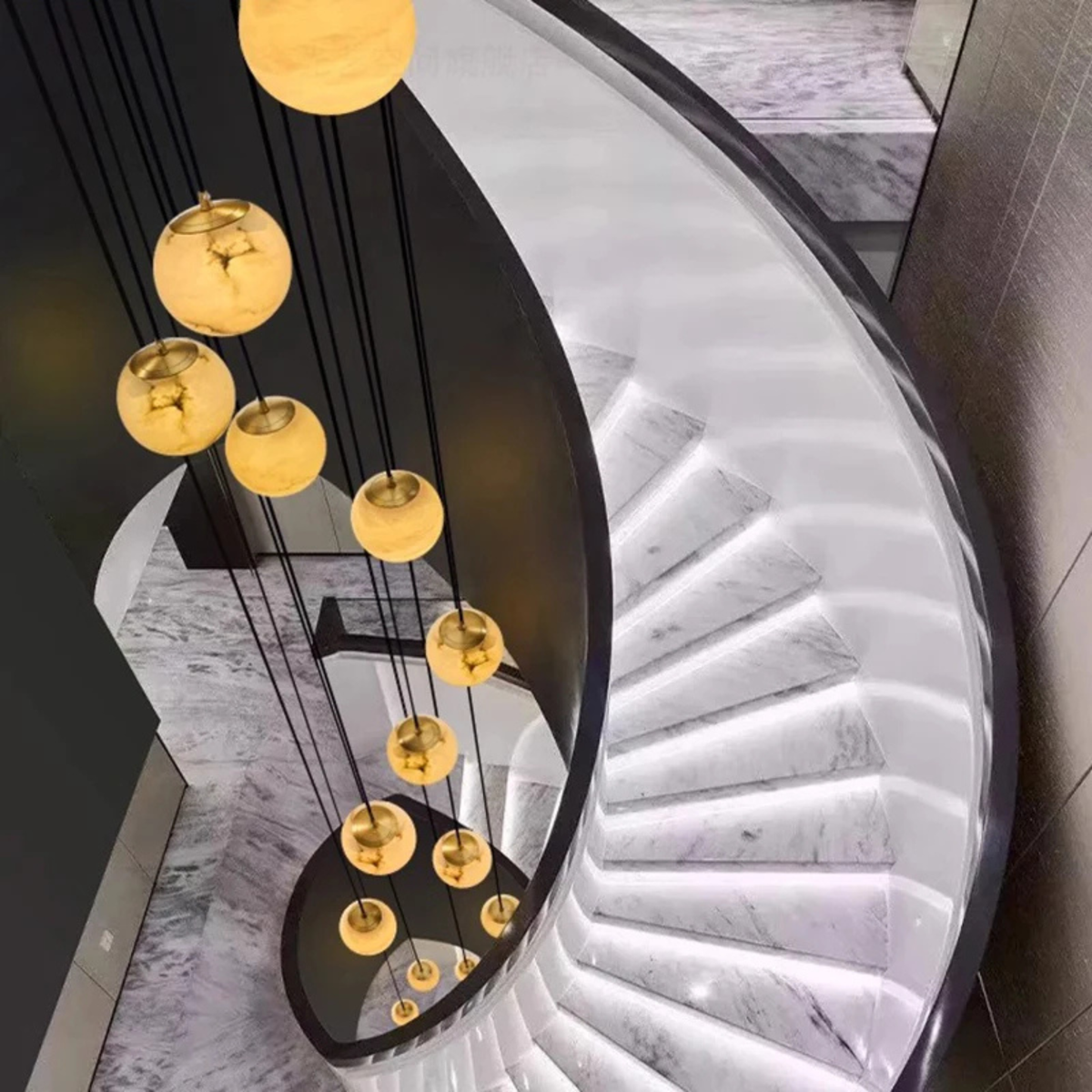 Spiral Globe Chandelier for Staircases and Foyers – Adjustable Drop with 3 to 18 Lights | Thomler