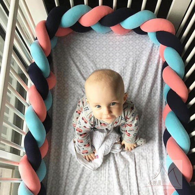 Braided Bumper Guard for Baby Bed – Soft Knot Cushion Rail Protector | Thomler