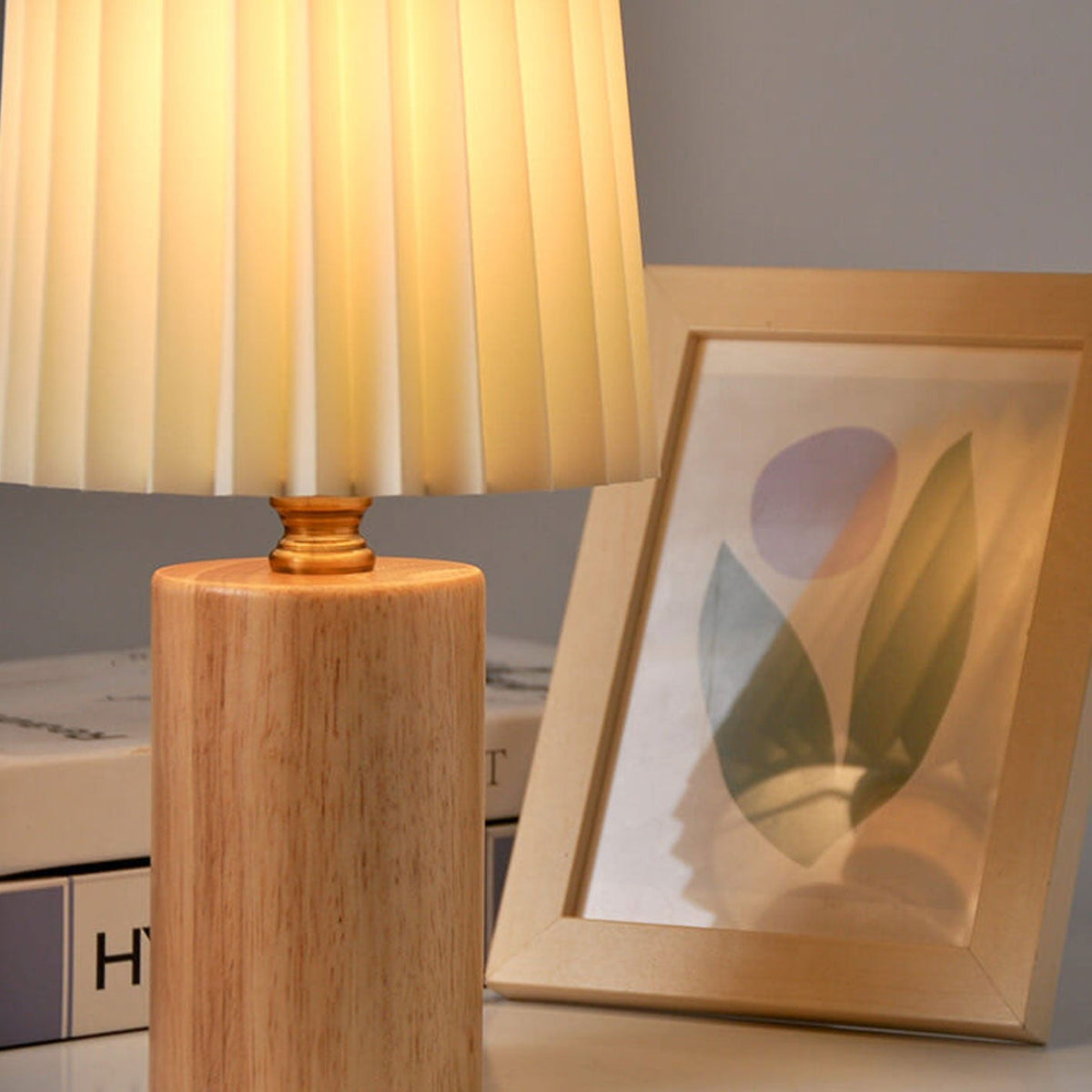 Pleated Fabric Accent Lamp with Cylindrical Wooden Base – Bedside Reading Light for Bedroom & Living Room | Thomler