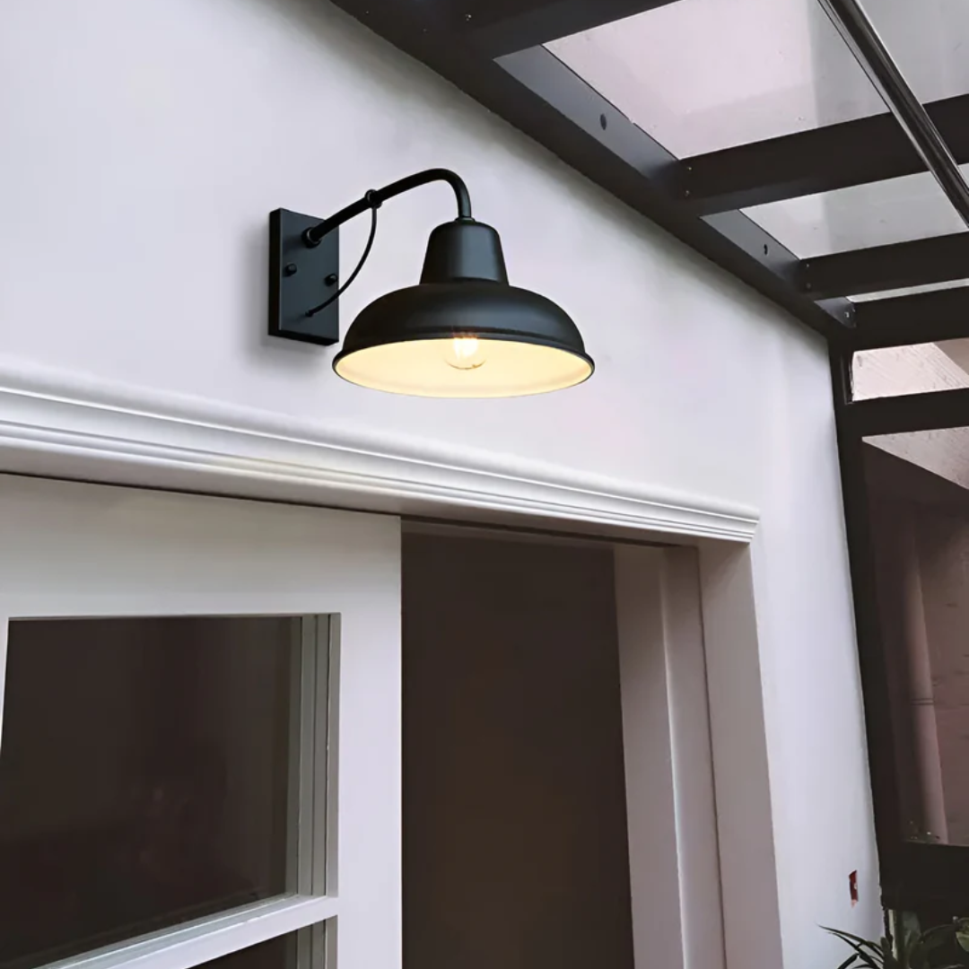 Vintage Metal Outdoor Wall Light – Weather-Resistant Fixture for Patio, Garden & Entryway | Thomler