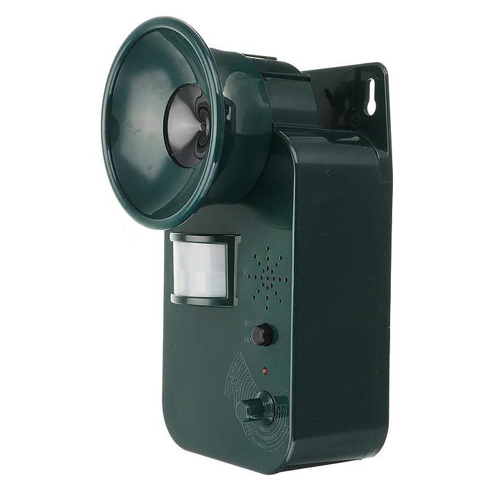 Ultrasonic Animal Repeller Outdoor Motion Sensor Pest Deterrent Device Waterproof Yard Protection for Deer Rodents Birds Battery Powered | Thomler