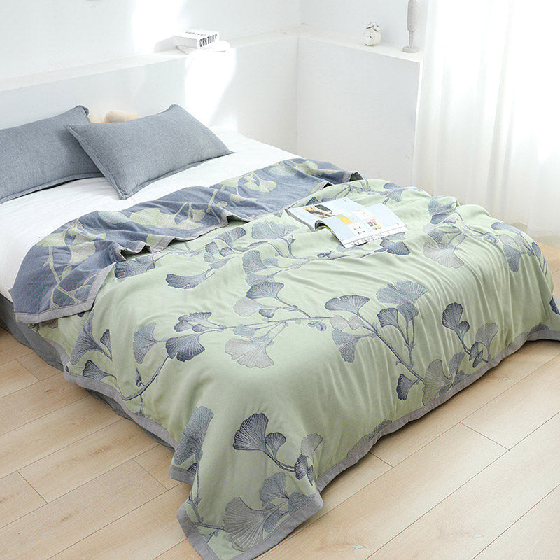 Reversible Cotton Gauze Quilt with Ginkgo Leaf Pattern – Lightweight Jacquard Bedspread for Summer & Air Conditioning – Eco-Friendly | Thomler