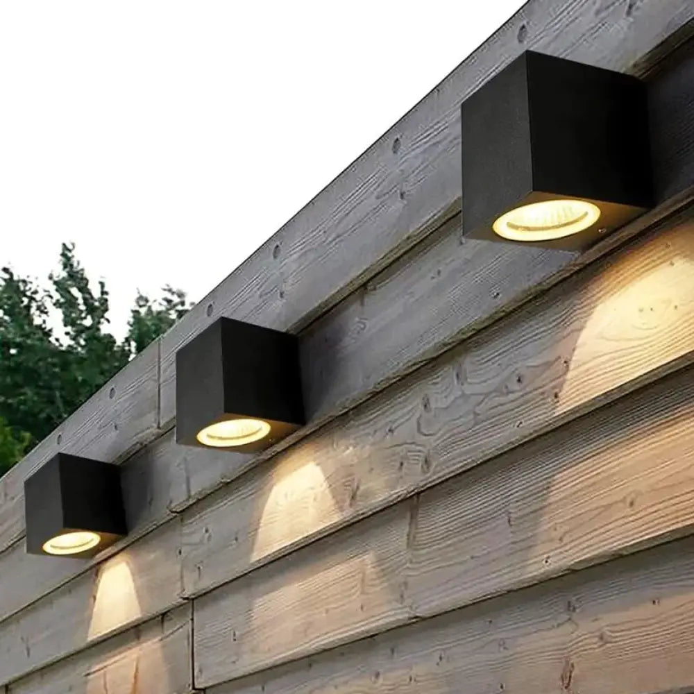 Waterproof Outdoor LED Wall Sconce for Porch, Garden & Entryway | Modern Aluminum Fixture, IP65 Rated | Thomler