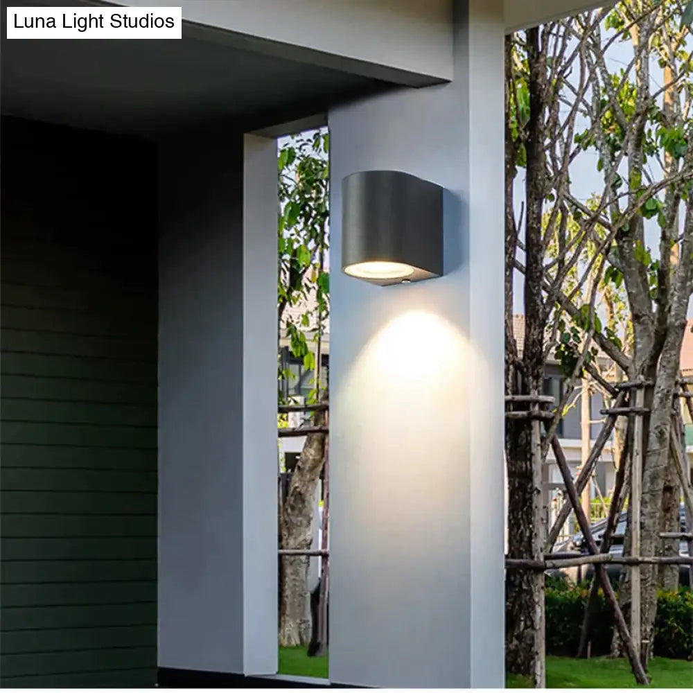 Waterproof Outdoor LED Wall Sconce for Porch, Garden & Entryway | Modern Aluminum Fixture, IP65 Rated | Thomler