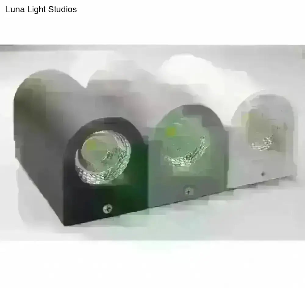 Waterproof Outdoor LED Wall Sconce for Porch, Garden & Entryway | Modern Aluminum Fixture, IP65 Rated | Thomler