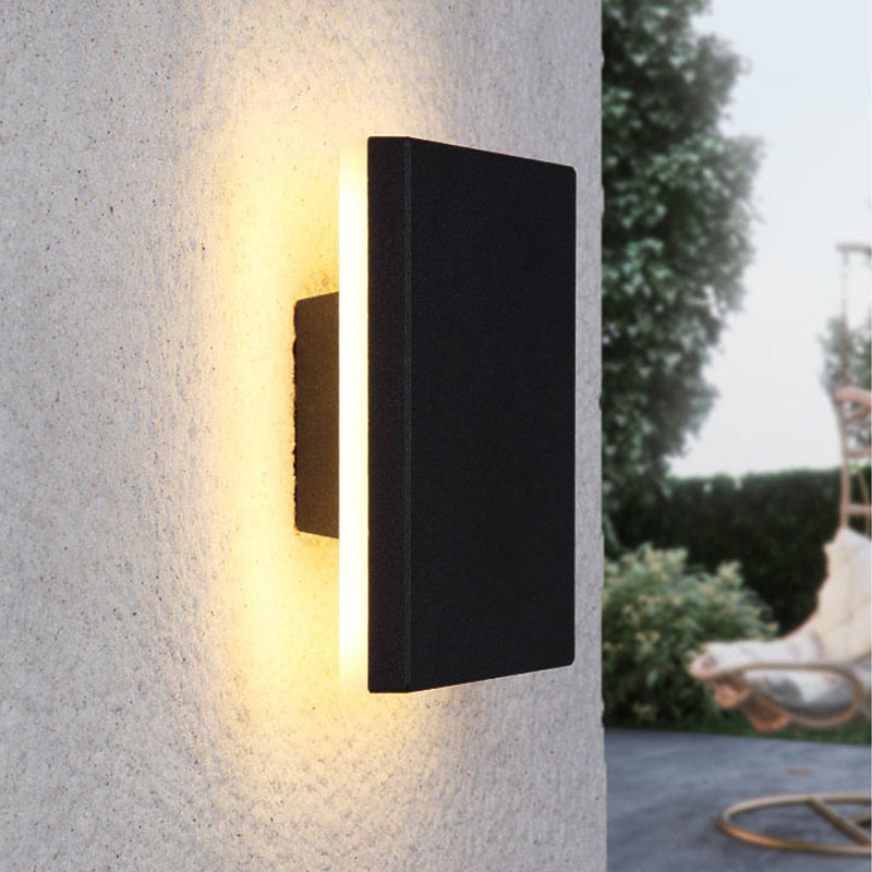 Geometric Metal LED Outdoor Wall Light for Porch & Patio with Motion Sensor Option – Modern Weatherproof Fixture | Thomler